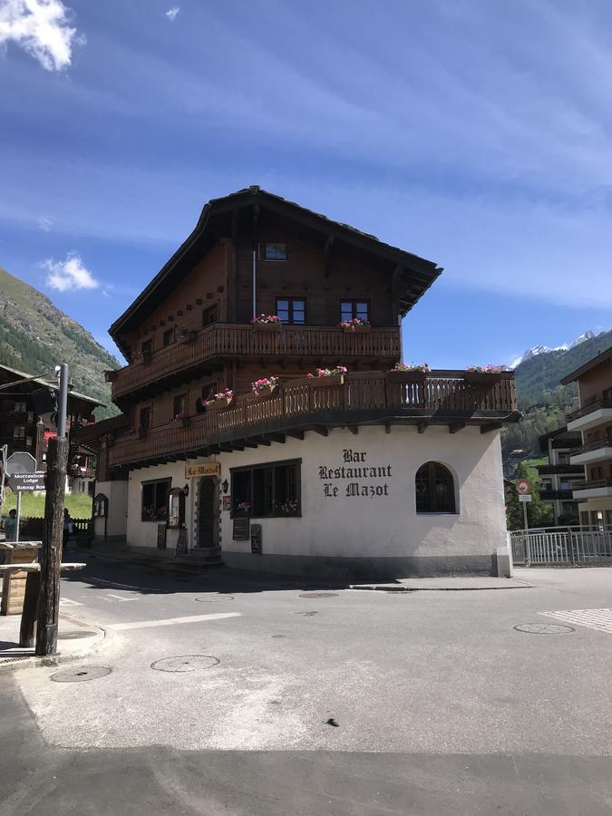 Hotel Mazot Zermatt Zewnętrze zdjęcie
